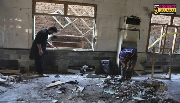 પાકિસ્તાનમાં આતંકવાદીઓનો આતંક: શાળાને બોમ્બથી ઉડાવી દીધી