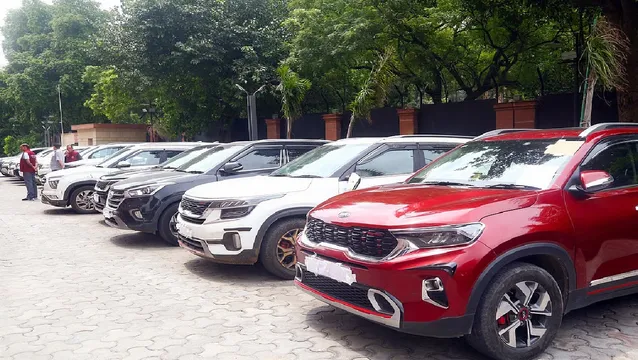 નવી ગાડી ખરીદવી હોય તો થોડાંક દિવસ રાહ જુઓ, ભાવ થશે સસ્તા