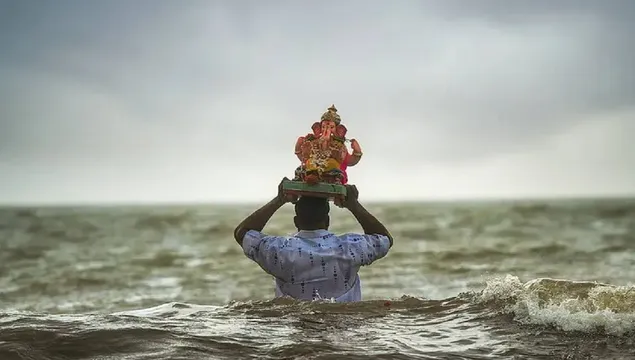 આંધ્રપ્રદેશમાં ગણેશ વિસર્જન દરમિયાન થયેલા દુ:ખદ અકસ્માતોમાં છ લોકોના મોત