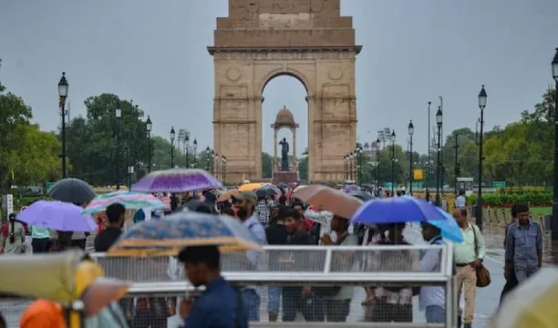 દિલ્હી, નોઈડા, ગુરુગ્રામ અને ગાઝિયાબાદમાં વરસાદ, ગરમીથી રાહત.