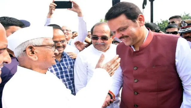 અન્ના હજારેની ચીમકી બાદ મહારાષ્ટ્રમાં લોકાયુક્ત કાયદા પર ઝડપભર્યો નિર્ણય