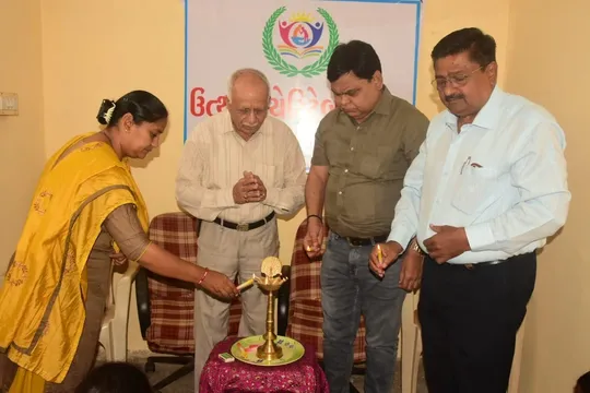 ભરૂચ : ઉત્થાન ચેરીટેબલ ટ્રસ્ટ સંચાલિત વ્યવસાયલક્ષી તાલીમ કેન્દ્ર ખાતે આસિસ્ટન્ટ ડ્રેસ મેકરની નવી બેચનો શુભારંભ કરાયો...