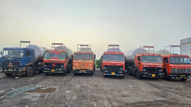 ભરૂચ : દહેજ પોલીસે પણિયાદરા નજીકથી ગેસ રીફિલિંગનો પર્દાફાશ કર્યો, રૂ. 3.33 કરોડના મુદ્દામાલ સાથે 2 ઇસમોની ધરપકડ