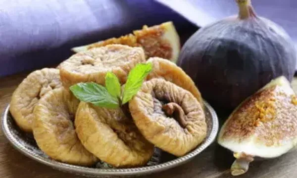 પોષણથી ભરપૂર અંજીર તેનું પાણી નિયમિત પીવાથી થાય ઘણા ફાયદા, જાણો