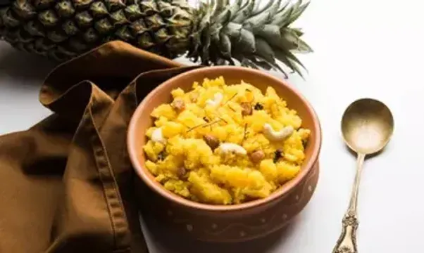 શું તમે ક્યારેય પાઈનેપલમાથી શીરો બનાવ્યો છે, તો ઘરે જ ટ્રાય કરો આ સરળ રેસીપી.