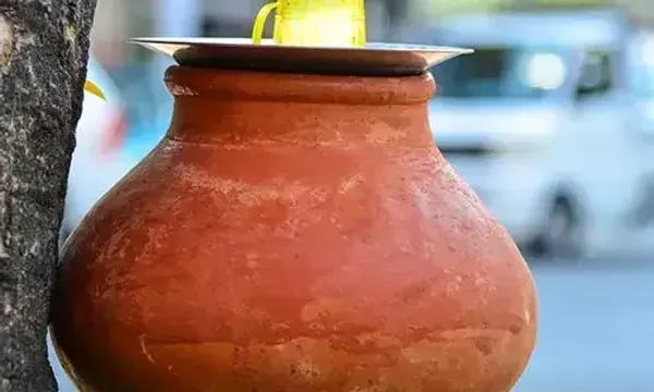 ગરમીથી રાહત આપવા ઉપરાંત ઘડાનું પાણી સ્વાસ્થ્યને પણ સ્વસ્થ રાખે છે, જાણો તેના અનેક ફાયદા.