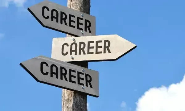 ધોરણ 12પછી આ ડિપ્લોમા કોર્સ કરી તેમાં કારકિર્દી મેળવી તેનાથી સારી નોકરીની તક મેળવી શકો છો...