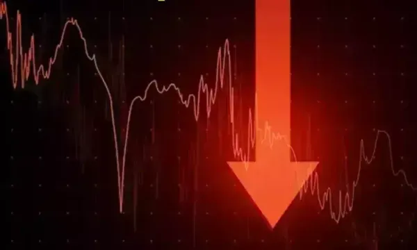 આજે શેરબજારમાં કડાકો, સેન્સેક્સ 700-નિફ્ટી 200 પોઈન્ટથી વધુ તૂટ્યો.