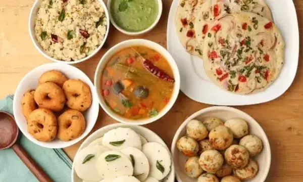 જો તમારે ઉનાળામાં નાસ્તામાં હળવુ ખાવાની ઈચ્છા હોય તો આ આથોવાળા ખોરાક ખાઈ શકાય...