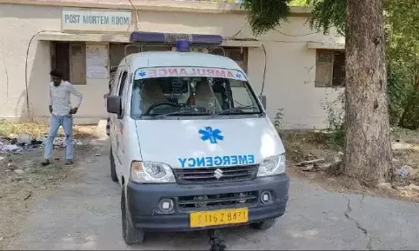 ભરૂચ : દહેજના વડદલા ગામે રોયલ કોલોનીમાં ચોથા માળેથી નીચે પટકાતાં પરપ્રાંતીય યુવાનનું મોત...