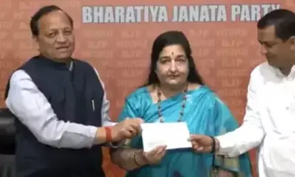 પ્રખ્યાત ગાયિકા અનુરાધા પૌડવાલની રાજકીય ઇનિંગ શરૂ, ભાજપમાં જોડાયા...