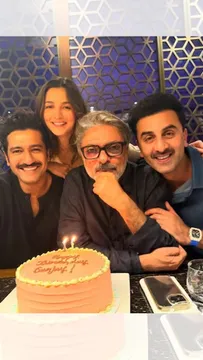 Sanjay Leela Bhansali Birthday Party में दिखे Alia-Ranbir और Vicky Kaushal