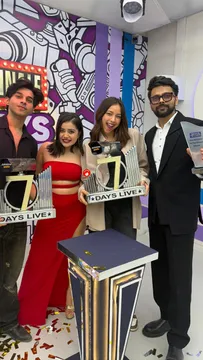 Dolly Javed and Lovekesh Kataria Win ‘7 Days Live’: डॉली ने रिकॉर्ड तोड़ भागीदारी से बटोरी सुर्खियाँ
