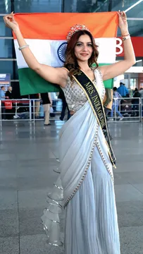 'Mrs. Globe' में भारत का प्रतिनिधित्व करने के लिए Anuradha Garg हुई चीन रवाना