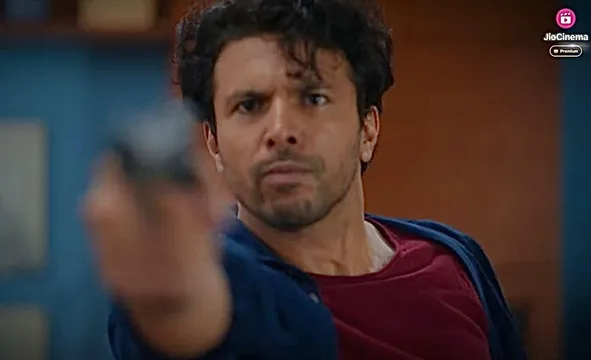 Aashram फेम Rajeev Siddhartha के लिए दोहरी सफलता
