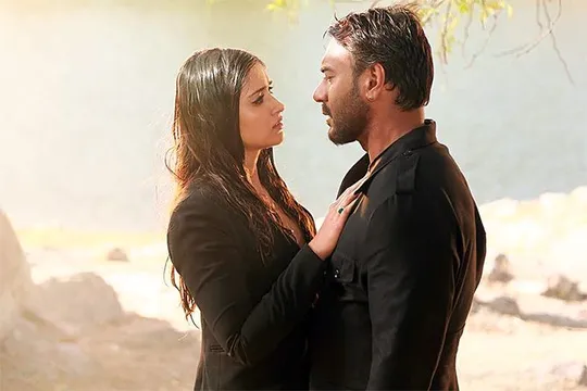 AJAY DEVGAN के साथ वेब सीरीज में काम करने जा रही हैं इलियाना डिक्रूज।