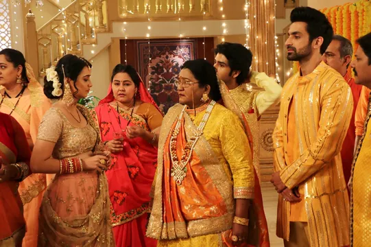 दंगल टीवी के सबसे हिट शो "नथ जेवर या जंजीर" में करवा चौथ के महत्वपूर्ण सीक्वेंस के दौरान बड़ा ड्रामा