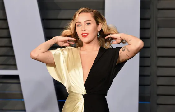 प्रेग्नेंट नहीं हैं माइली साइरस, ट्विटर पर ऐसे किया कन्फर्म