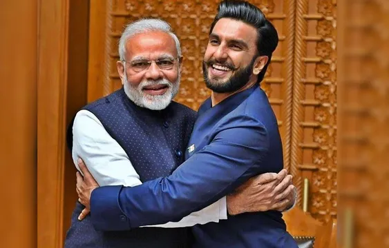 PM नरेंद्र मोदी ने रणवीर सिंह को दिया खास संदेश, अब फिल्मों में करेंगे वैसा ही काम