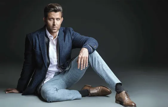 दुनिया के सबसे हैंडसम ऐक्टर्स की लिस्ट में टॉप पर पहुंचे ऋतिक रोशन, बॉलीवुड-हॉलीवुड स्टार्स को छोड़ा पीछे