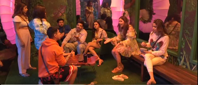 Bigg Boss 15: किसी की हो रही है दोस्ती तो कहीं हो रहा है झगड़ा