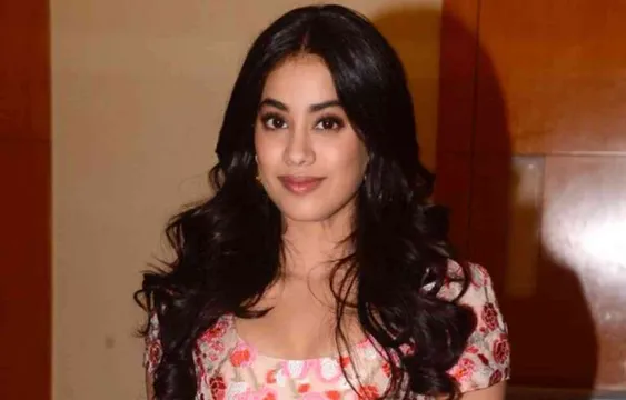 रक्षा मंत्रालय से पास नहीं हुआ है गुंजन सक्सेना की बायोपिक का नाम