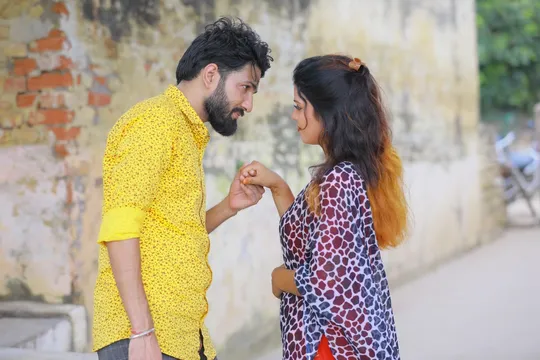 भोजपुरी की लोकप्रियता को और आगे बढ़ाना है: गायक दीपक चौबे