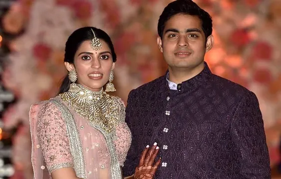 आकाश अंबानी और श्लोका मेहता की शादी की डेट फाइनल, ये हैं सारी डिटेल्स