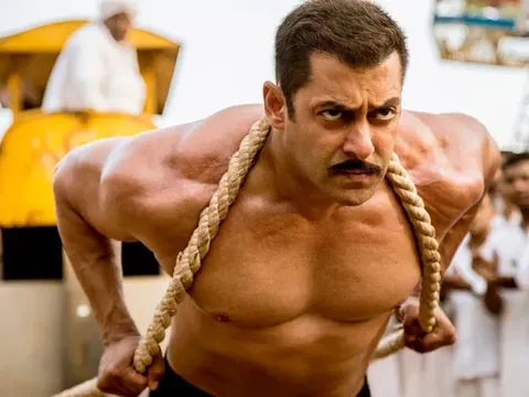 जानें कैसे शुरु हुआ सलमान का शर्टलेस ट्रेंड, इस वजह से मजबूरी बन गई फैशन स्टाइल