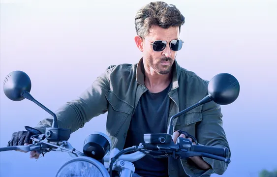 हॉलीवुड में जाने के लिए तैयार हैं ऋतिक रोशन! न्यूयॉर्क एजेंसी ने किया साइन(Hrithik Roshan in Hollywood)