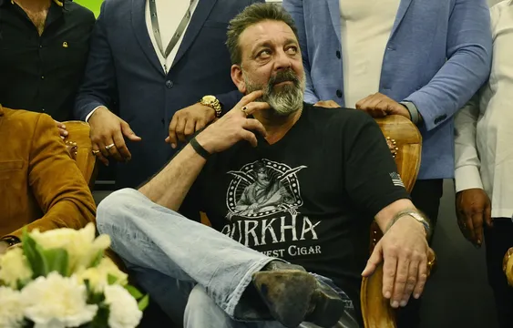 संजय दत्त अपने बर्थडे पर लॉन्च कर सकते हैं ‘प्रस्थानम’ का टीज़र