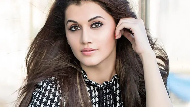 Taapsee Pannu मैं फिल्म इंडस्ट्री में अपने लालच के वजह से ही चल रही हूँ