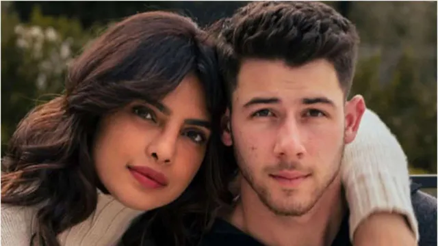 Nick Jonas के रिब बोन टूटने पर भी काम जारी रखने के लिए प्रियंका चोपड़ा ने की तारीफ