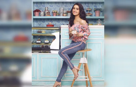 भारत को नंबर वन बनाने के लिए श्रद्धा कपूर भी शामिल हुई भूषण कुमार की पहल में