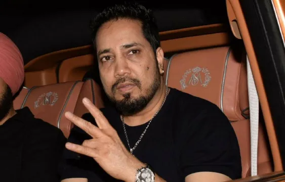 यौन शोषण  मामले में मीका सिंह को दुबई कोर्ट से नहीं मिली राहत, दोबारा भेजे गए जेल