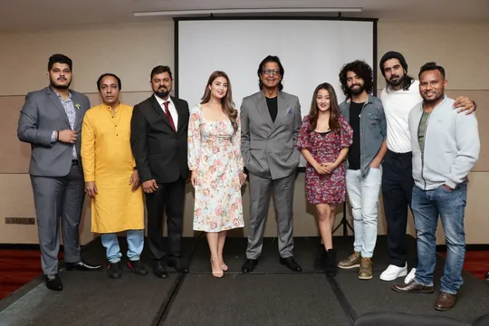 अस्मिता और अमीषा ने इंडो-नेपाल फ्रेंडशिप सॉन्ग लॉन्च किया, नज़र आये यह सितारें