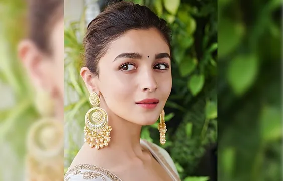 क्यों लोकसभा चुनाव में वोटिंग नहीं कर पाएंगी आलिया भट्ट ?