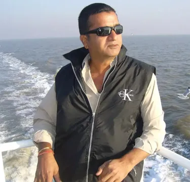 शाम कौशल चालीस साल बाद भी फिट