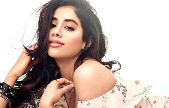 नायका कॉस्मेटिक्स की ब्रैंड एंबेसडर बनीं जान्ह्वी कपूर