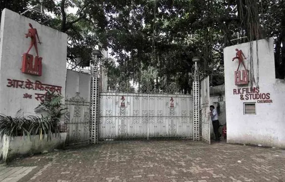 बिक गया ऐतिहासिक आर के स्टूडियो, अब गोदरेज बनाएगा लग्जरी प्रोजेक्ट