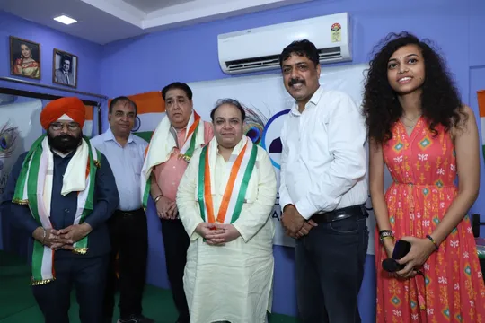 क्रिएटिव कृष्णा एंटरटेनमेंट के ग्रैंड ओपनिंग में आए कई सितारे और कुछ सिलेब्रिटी गेस्ट