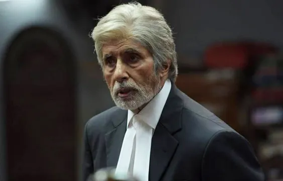 अमिताभ को वकील की ड्रेस पहनना पड़ा भारी बार काउंसिल ने भेजा लीगल नोटिस