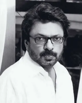 Happy birthday Sanjay Leela Bhansali: यहां उस फिल्म मेकर के बर्थडे का जश्न मनाया जा रहा है,जिसने ऑडियंस को हर बार लुभाया.