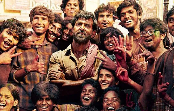 ऋतिक रोशन के फैंस को फिल्म 'सुपर 30' के लिए करना होगा थोड़ा और इंतज़ार