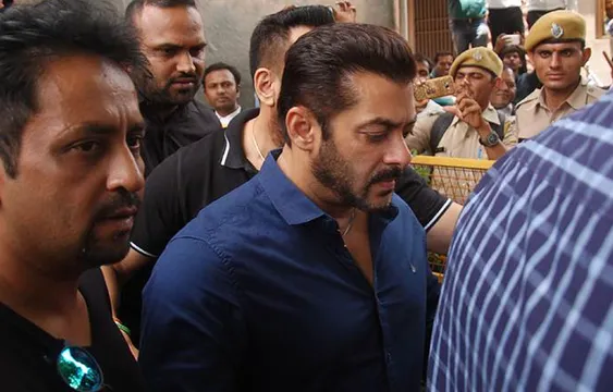 फिर मुश्किल में सलमान खान, कोर्ट से बोला झूठ, 7 साल की सज़ा का प्रावधान