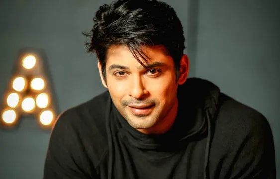 बर्थडे स्पेशल: बिग बॉस-13 कंटेस्टेंट सिद्धार्थ शुक्ला का यूपी के इस शहर से है खास कनेक्शन