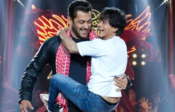 फिल्म 'जीरो' का नया गाना 'इश्कबाज़ी' हुआ रिलीज़ सलमान और शाहरुख़ के साथ डांस करने पर हो जायेंगे मजबूर