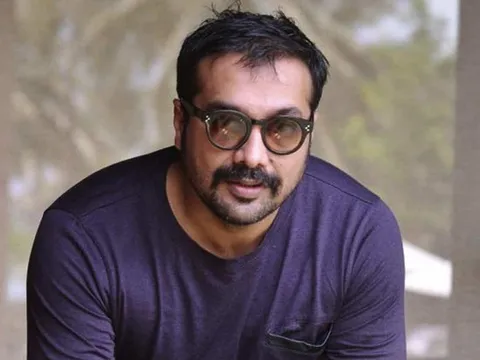अनुराग कश्यप पर ट्रोलर ने कसा तंज - एक बीवी नहीं संभली, चले हैं ज्ञान बांटने, मिला करारा जवाब