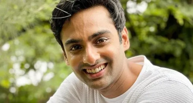 'धड़कन ज़िंदगी की' के सेट पर एक्टर विद्युत जे़वियर ने क्रिसमस के व्यंजन केसाथ बांटी त्यौहार की खुशियां!