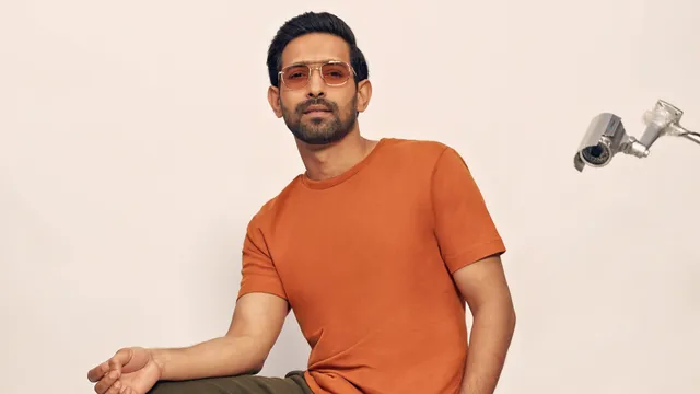 सुर्खियों में एक दशक से विक्रांत मैसी, उनके फैंस को उनकी आगामी फिल्म 'ब्लैकआउट' की है उत्सुकता